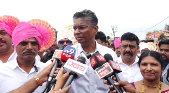 ಅಹಿಂದ ನಾಯಕತ್ವ ಇದ್ದೇ ಇದೆ ಅದು ಇಲ್ಲದೆ ಸಂಘಟನೆ ಮಾಡಲು ಆಗಲ್ಲ.ಸತೀಶ್ ಜಾರಕಿಹೊಳಿ