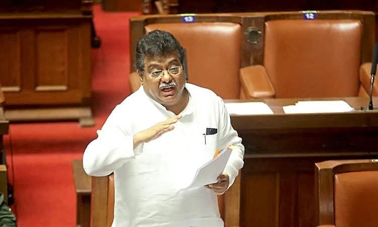 ಬಳ್ಳಾರಿ ವಿಮಾನ ನಿಲ್ದಾಣಕ್ಕೆ ನೂತನ ಸ್ಥಳ ಗುರುತು; ಕಲ್ಯಾಣ ಕರ್ನಾಟಕದ ಅಭಿವೃದ್ಧಿಗೆ ಹೊಸ ಹಾರಾಟ!