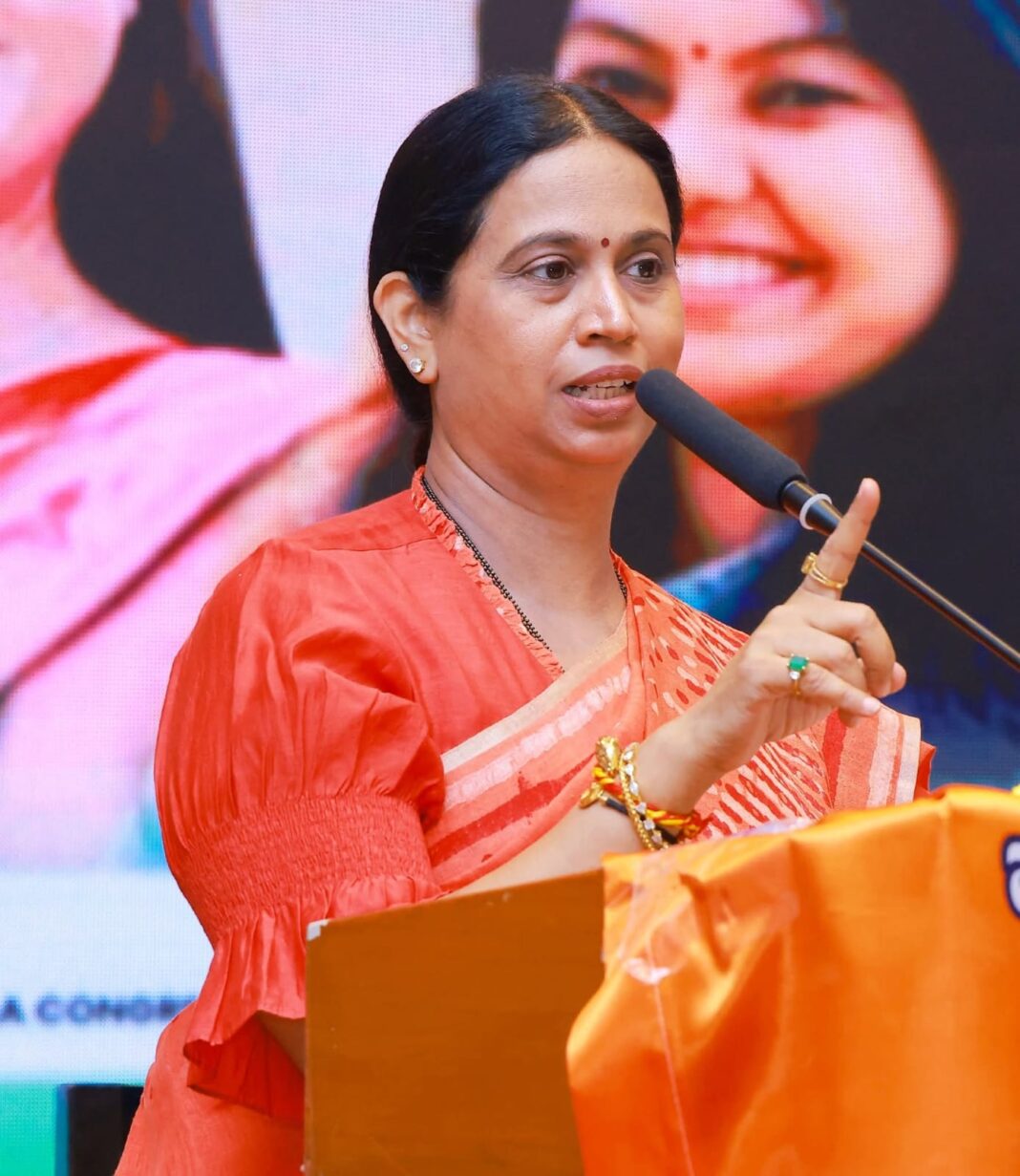 ಕಠಿಣ ಶ್ರಮಕ್ಕೆ ತಕ್ಕ ಬೆಲೆ ಸಿಕ್ಕೆ ಸಿಗುತ್ತದೆ : ಸಚಿವೆ ಲಕ್ಷ್ಮೀ ಹೆಬ್ಬಾಳಕರ್