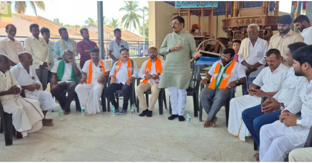 ದಾವಣಗೆರೆ ದಕ್ಷಿಣ ಉಪಚುನಾವಣಾ ಕಣ : ನಾಗರಸನಹಳ್ಳಿಯಲ್ಲಿ ಮನೆ-ಮನೆಗೆ ತೆರಳಿ ಮತಯಾಚನೆ